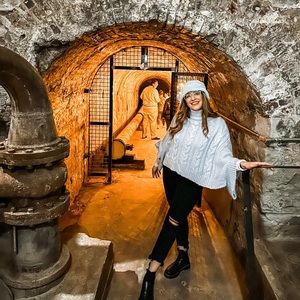 Meet your Posher, Becca